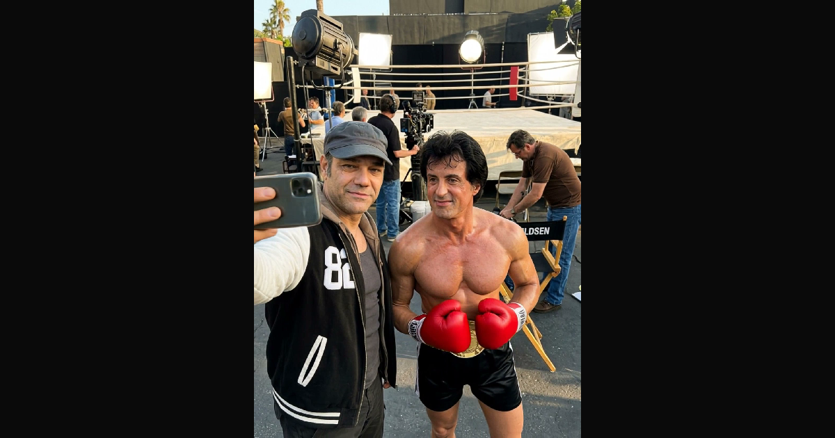 Behind-the-scenes on a movie or TV set, a muscular | chris70 on BudgetPixel